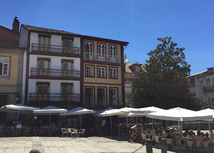 ホステル Santiago 31 ギマランイス